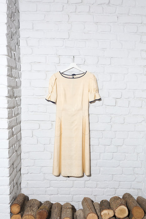 Hour's Cream Dress