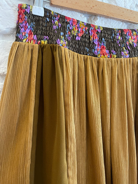 Ultimate Full Skirt  - Midi