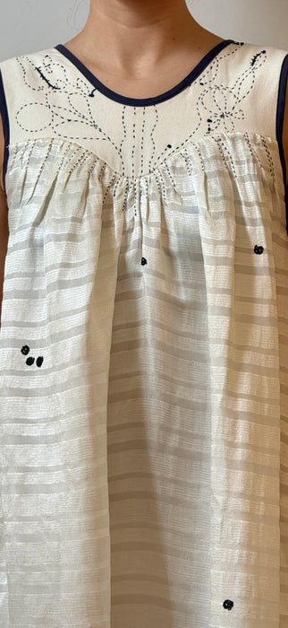 Parabola Dress